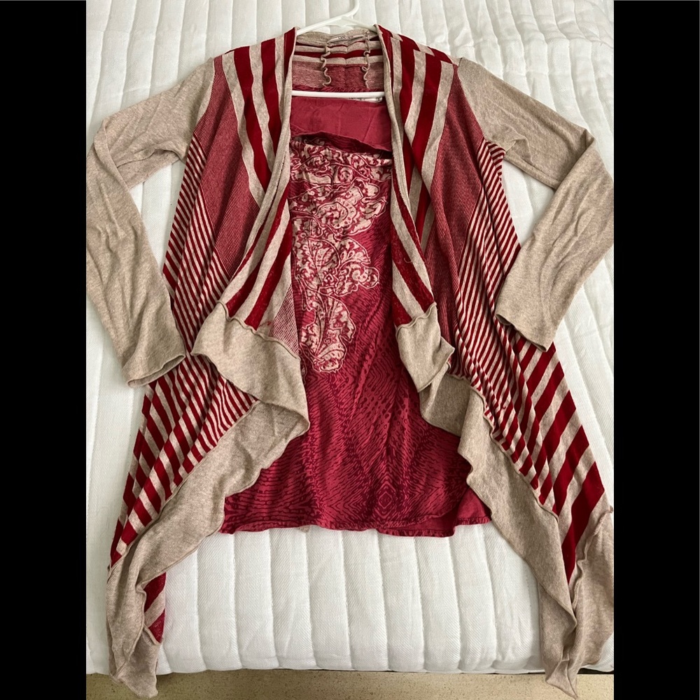 Super cute two piece tank/cardigan set